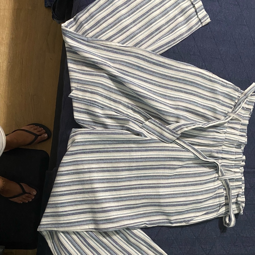 Forever 21 large pants